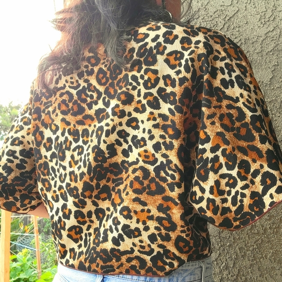 Leopard Top - Picture 3 of 3